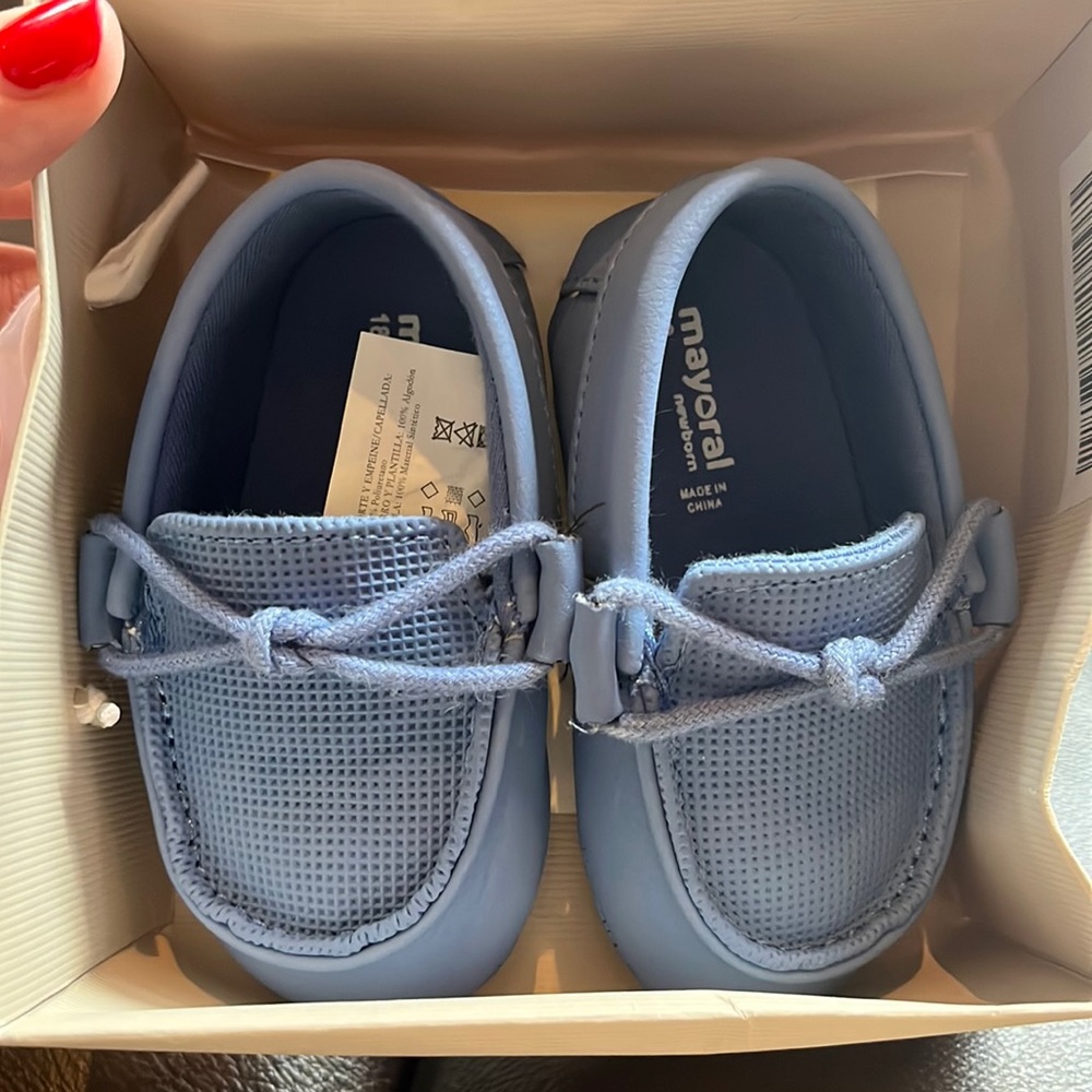 NIB Mayoral Boys Crib Shoe Loafers Light Blue Size 18